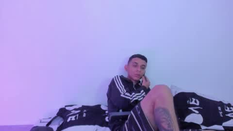 Snapshot of celeste_y_pipe chatting on September 20, 2025, 10:55 pm Celeste Y Pipe online show from September 20, 2025, 10:55 pm