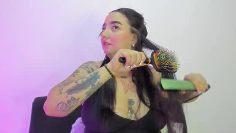 Snapshot of celeste_y_pipe chatting on September 29, 2025, 1:00 am Celeste Y Pipe online show from September 29, 2025, 1:00 am