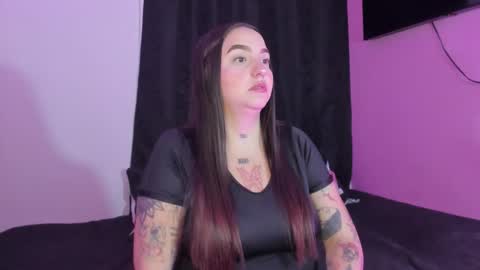 Snapshot of celeste_y_pipe chatting on November 27, 2025, 6:04 am Celeste Y Pipe online show from November 27, 2025, 6:04 am