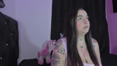 Snapshot of celeste_y_pipe chatting on November 29, 2025, 3:20 am Celeste Y Pipe online show from November 29, 2025, 3:20 am