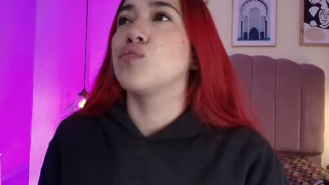 Snapshot of celestee15_ chatting on April 22, 2026, 11:12 am Celeste online show from April 22, 2026, 11:12 am