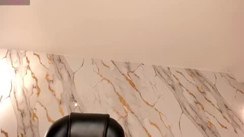 Snapshot of celestemoonx1 chatting on November 17, 2025, 6:57 pm Celeste Moon online show from November 17, 2025, 6:57 pm