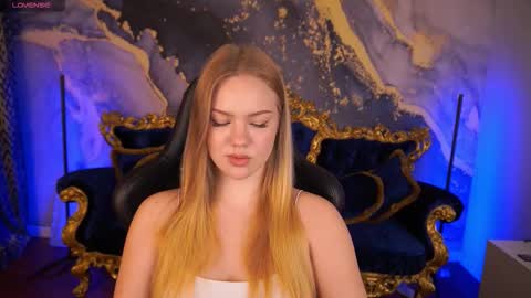 celestenoirr online show from November 6, 2025, 7:42 am