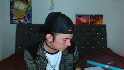 I am Valentinn online show from December 16, 2024, 11:07 pm