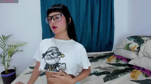 celesteyorucso1 online show from June 5, 2026, 6:31 am