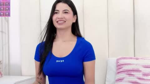 Snapshot of celestte_vanegas chatting on January 16, 2026, 5:28 pm celestte_vanegas online show from January 16, 2026, 5:28 pm