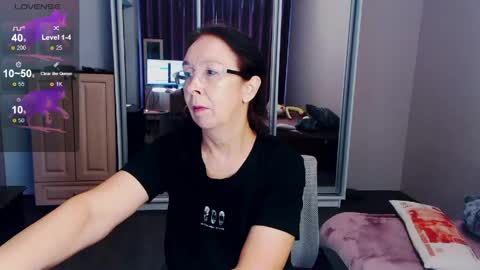 Snapshot of celine_faer1 chatting on May 25, 2026, 5:57 am Celine online show from May 25, 2026, 5:57 am