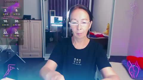 Snapshot of celine_faer1 chatting on July 11, 2026, 8:06 am Celine online show from July 11, 2026, 8:06 am