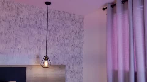 Snapshot of celine_lee chatting on December 5, 2025, 4:36 pm Celine online show from December 5, 2025, 4:36 pm