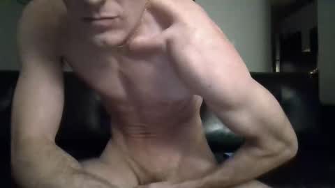 Snapshot of celticcpride chatting on December 18, 2025, 6:52 am celticcpride online show from December 18, 2025, 6:52 am