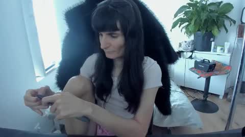 Snapshot of ceriselapine chatting on September 28, 2025, 8:31 am CeriseLapine online show from September 28, 2025, 8:31 am