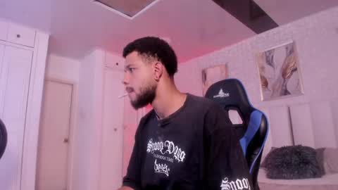 Snapshot of cero_khalifa chatting on April 20, 2026, 9:05 pm cero khalifa online show from April 20, 2026, 9:05 pm