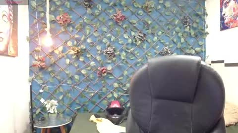 Ceroke online show from December 4, 2025, 10:35 am