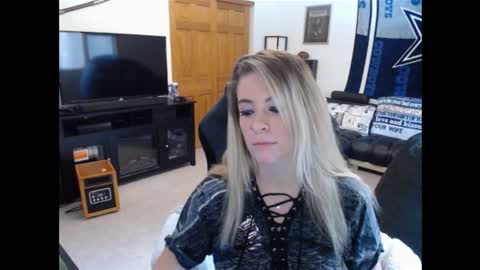 Snapshot of cessprinn chatting on December 26, 2024, 3:42 pm Marie online show from December 26, 2024, 3:42 pm