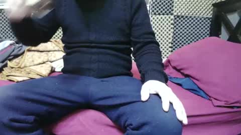 cezar online show from December 18, 2025, 1:28 pm