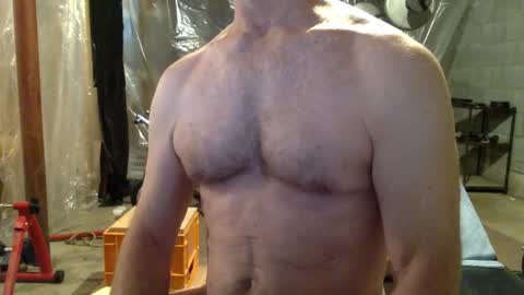 Snapshot of cfnmworkout1 chatting on October 14, 2025, 5:47 pm cfnmworkout1 online show from October 14, 2025, 5:47 pm