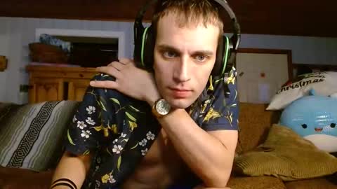 Snapshot of cguffey2284 chatting on December 29, 2024, 10:03 pm cguffey2284 online show from December 29, 2024, 10:03 pm