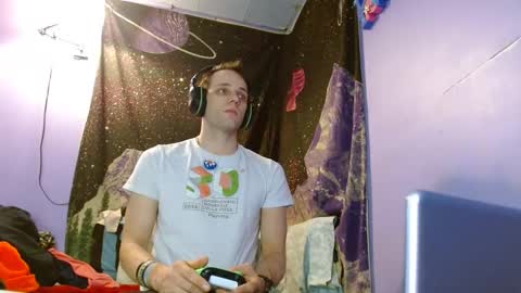 Snapshot of cguffey2284 chatting on January 7, 2025, 6:48 am cguffey2284 online show from January 7, 2025, 6:48 am