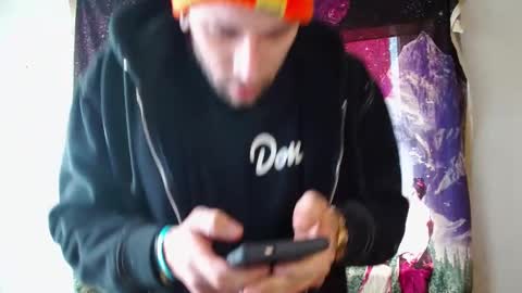 Snapshot of cguffey2284 chatting on February 4, 2025, 6:06 pm cguffey2284 online show from February 4, 2025, 6:06 pm