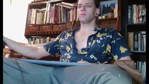 Snapshot of cguffey2284 chatting on February 13, 2025, 9:27 pm cguffey2284 online show from February 13, 2025, 9:27 pm