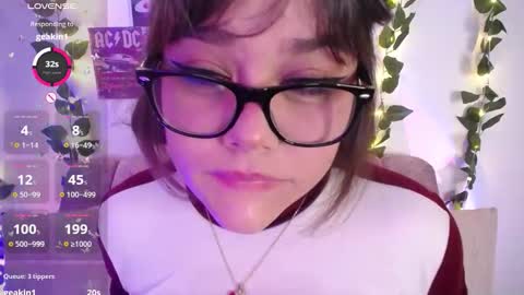 charlotte online show from November 22, 2025, 4:39 pm