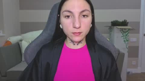 Snapshot of chabibiann chatting on December 15, 2025, 7:01 am Kate online show from December 15, 2025, 7:01 am