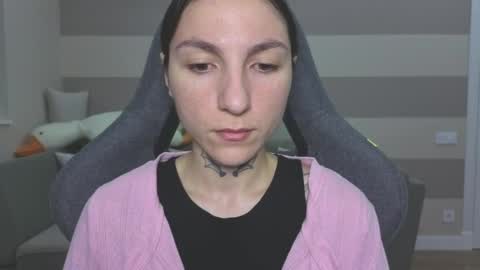 Snapshot of chabibiann chatting on May 13, 2026, 6:33 am Kate online show from May 13, 2026, 6:33 am