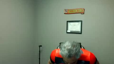 Snapshot of chacho1968 chatting on June 8, 2026, 11:32 am Chuck online show from June 8, 2026, 11:32 am