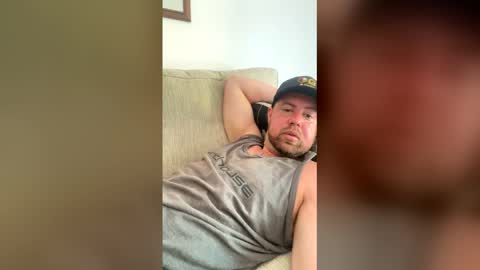 chad25old online show from May 18, 2026, 6:36 pm