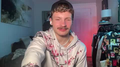 ChadTitan online show from September 28, 2025, 2:39 am