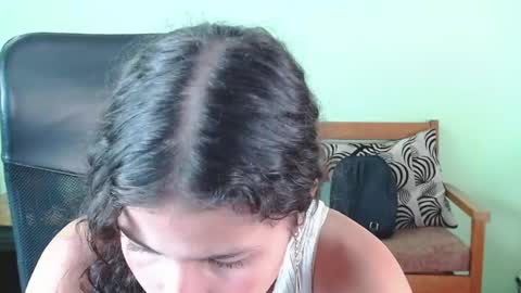 Snapshot of chalonvera chatting on April 28, 2026, 7:41 pm Chalon online show from April 28, 2026, 7:41 pm