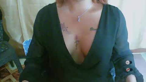 Snapshot of chanda_slut chatting on February 25, 2025, 11:30 am chanda slut online show from February 25, 2025, 11:30 am