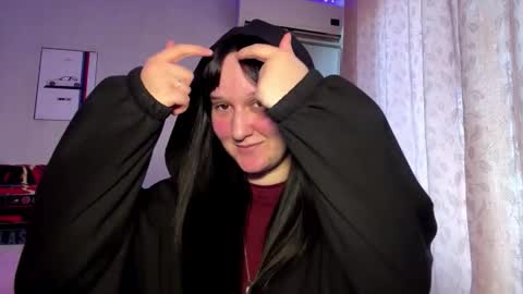 Emily online show from March 13, 2026, 1:18 pm