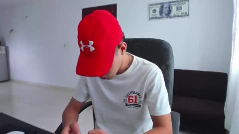 Kenji online show from October 11, 2025, 5:33 pm