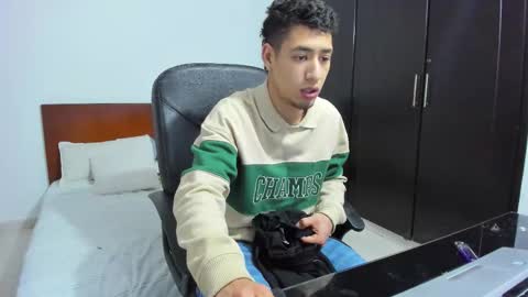 Kenji online show from October 25, 2025, 1:13 am