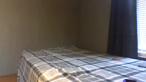 chanel2002 online show from October 13, 2025, 2:28 pm