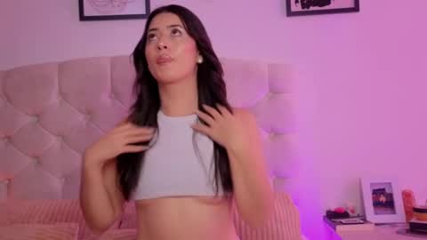 Snapshot of chanellgv chatting on November 11, 2025, 11:54 am Chanell online show from November 11, 2025, 11:54 am