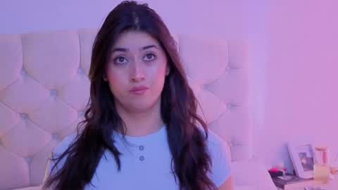 Snapshot of chanellgv chatting on November 20, 2025, 7:46 pm Chanell online show from November 20, 2025, 7:46 pm