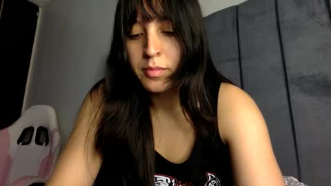 Snapshot of chanelsexyy chatting on May 27, 2026, 1:57 am Viviana 3 online show from May 27, 2026, 1:57 am