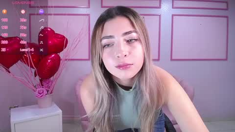 channel_blonde_a online show from February 13, 2025, 4:39 pm