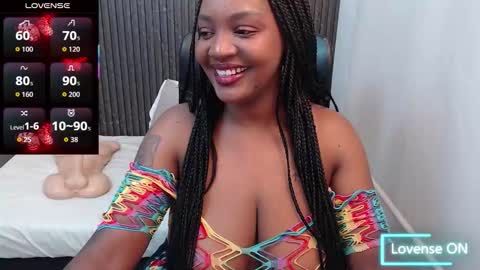 Snapshot of channel_brunette chatting on November 28, 2025, 7:05 pm Chanel online show from November 28, 2025, 7:05 pm