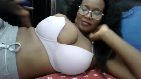 Snapshot of chantal99 chatting on March 26, 2026, 4:23 pm chantal99 online show from March 26, 2026, 4:23 pm