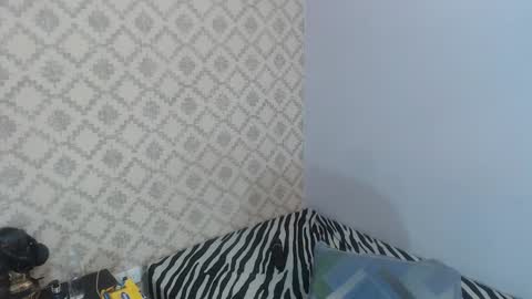 Raquel  online show from January 10, 2025, 6:06 pm