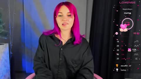 Suzanna Snow online show from December 22, 2024, 4:06 am