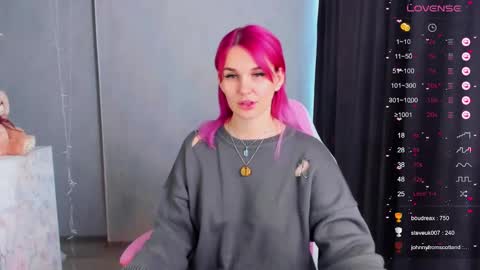 Suzanna Snow online show from January 21, 2025, 7:37 am