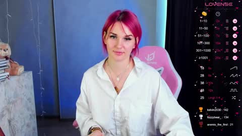 Suzanna Snow online show from January 28, 2025, 8:14 am