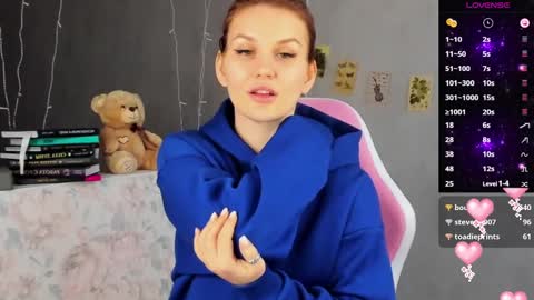 Suzanna Snow online show from March 3, 2025, 7:32 am