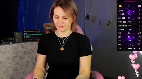 Suzanna Snow online show from March 10, 2025, 3:23 am