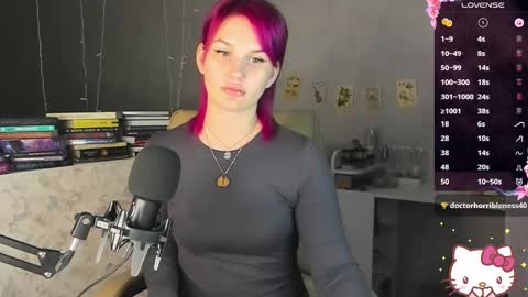 Suzanna Snow online show from September 10, 2025, 4:23 am