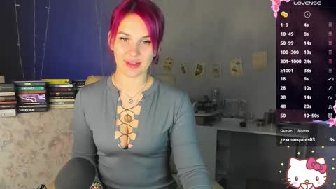 Suzanna Snow online show from September 27, 2025, 5:01 am